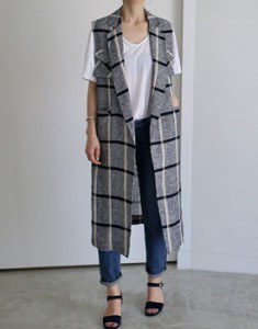 Linen check long vest